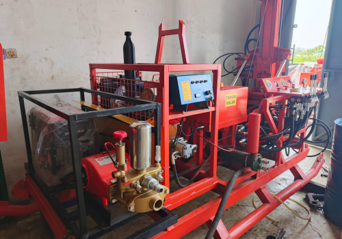 Read more about the article Mesin Bor Jacro Untuk Eksplorasi Tambang